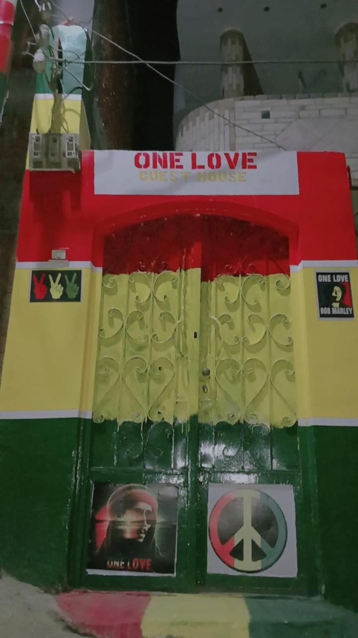 One Love Guesthouse & Restaurant Luxor Exterior foto